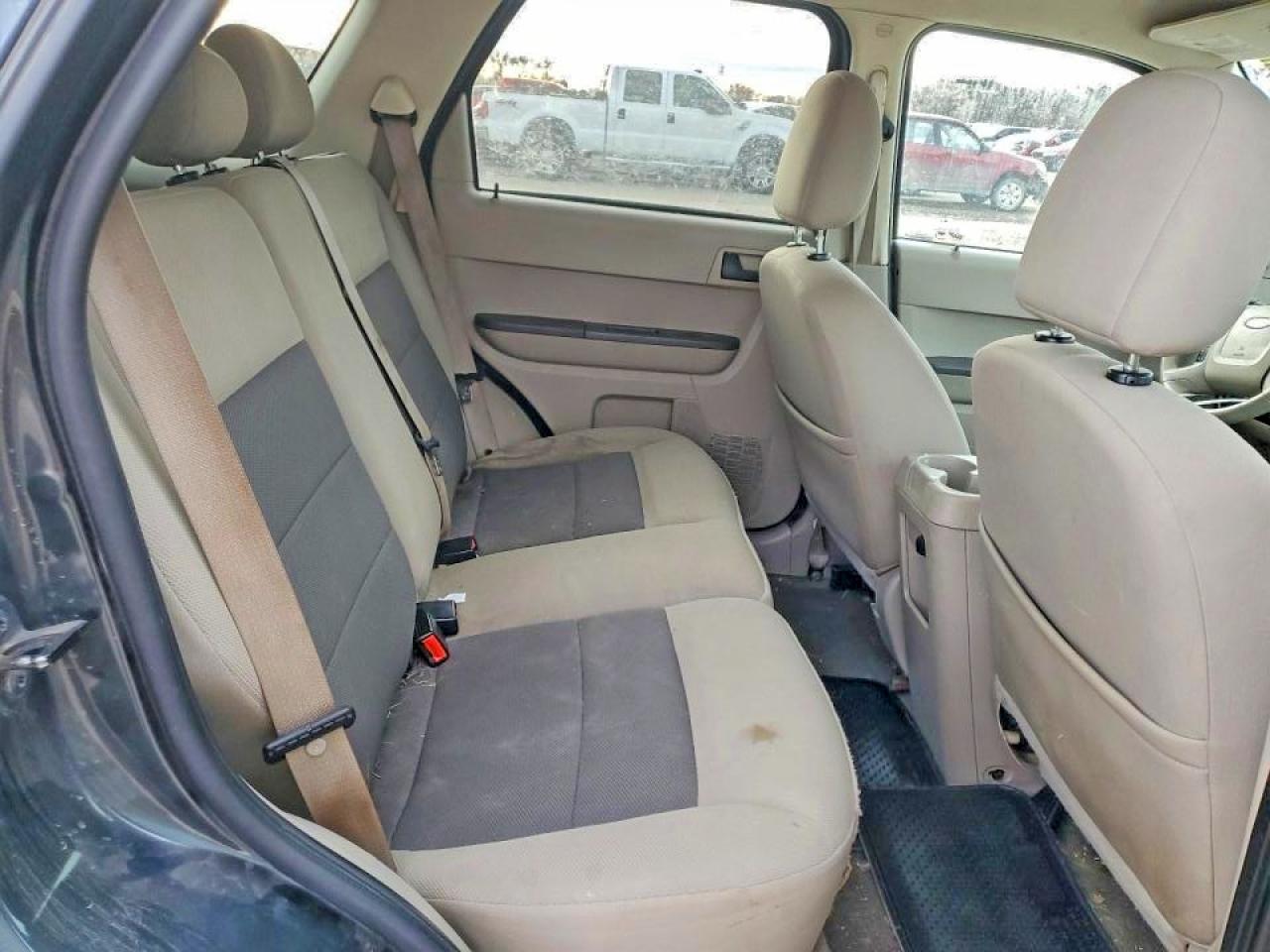 2008 FORD ESCAPE XLT photo 11
