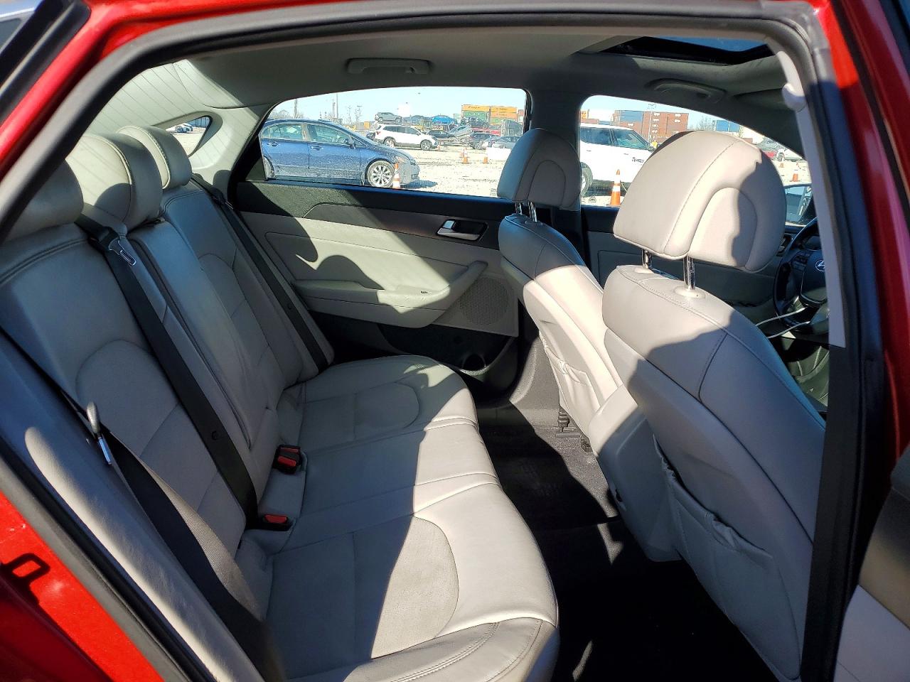 2017 HYUNDAI SONATA SPORT photo 19