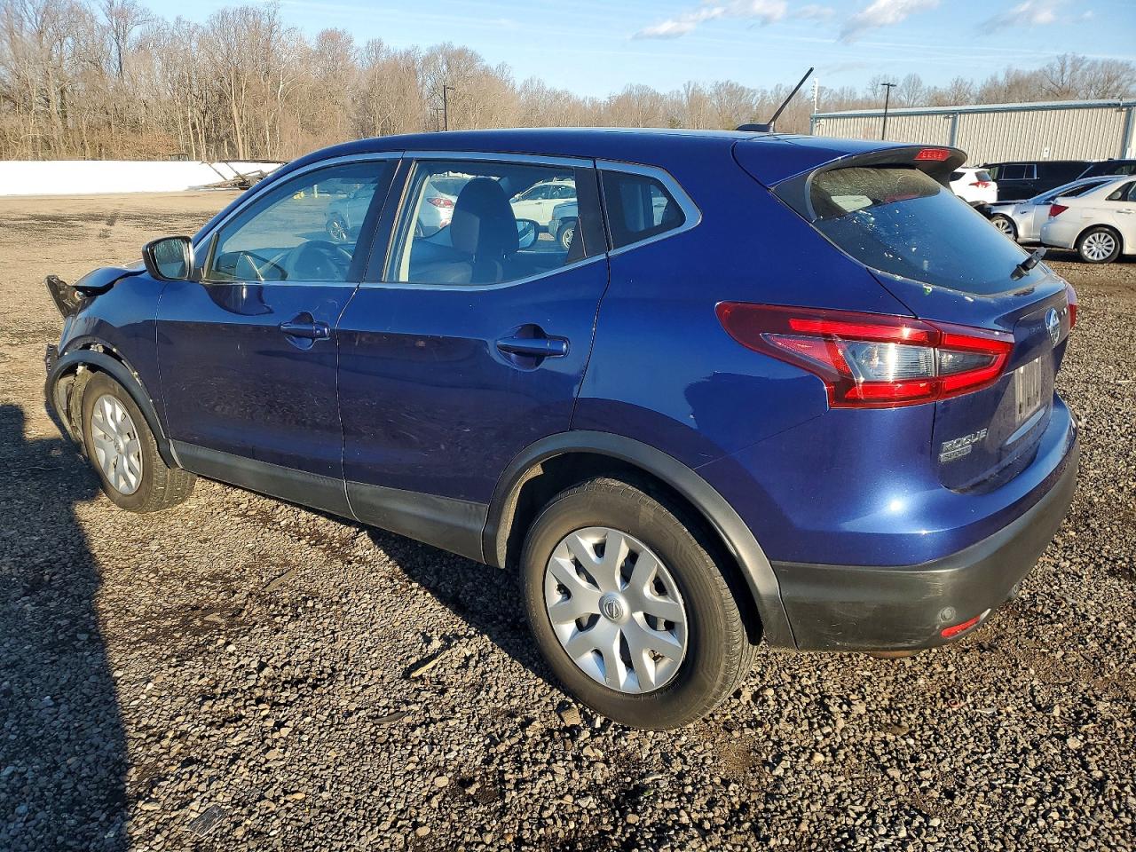 2020 NISSAN ROGUE SPORT S photo 2