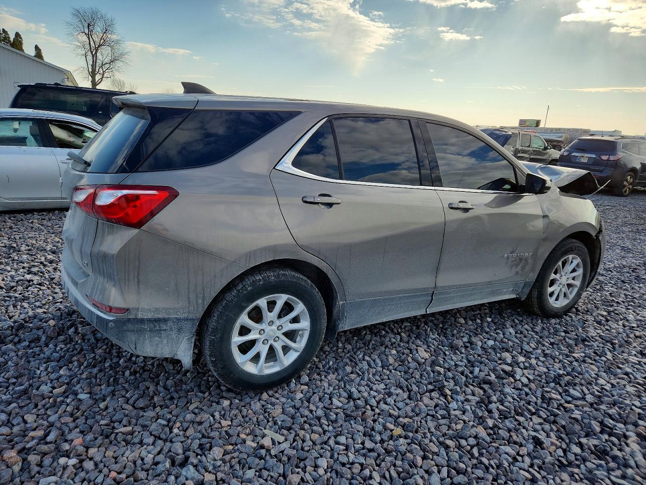 2018 CHEVROLET EQUINOX LT photo 5