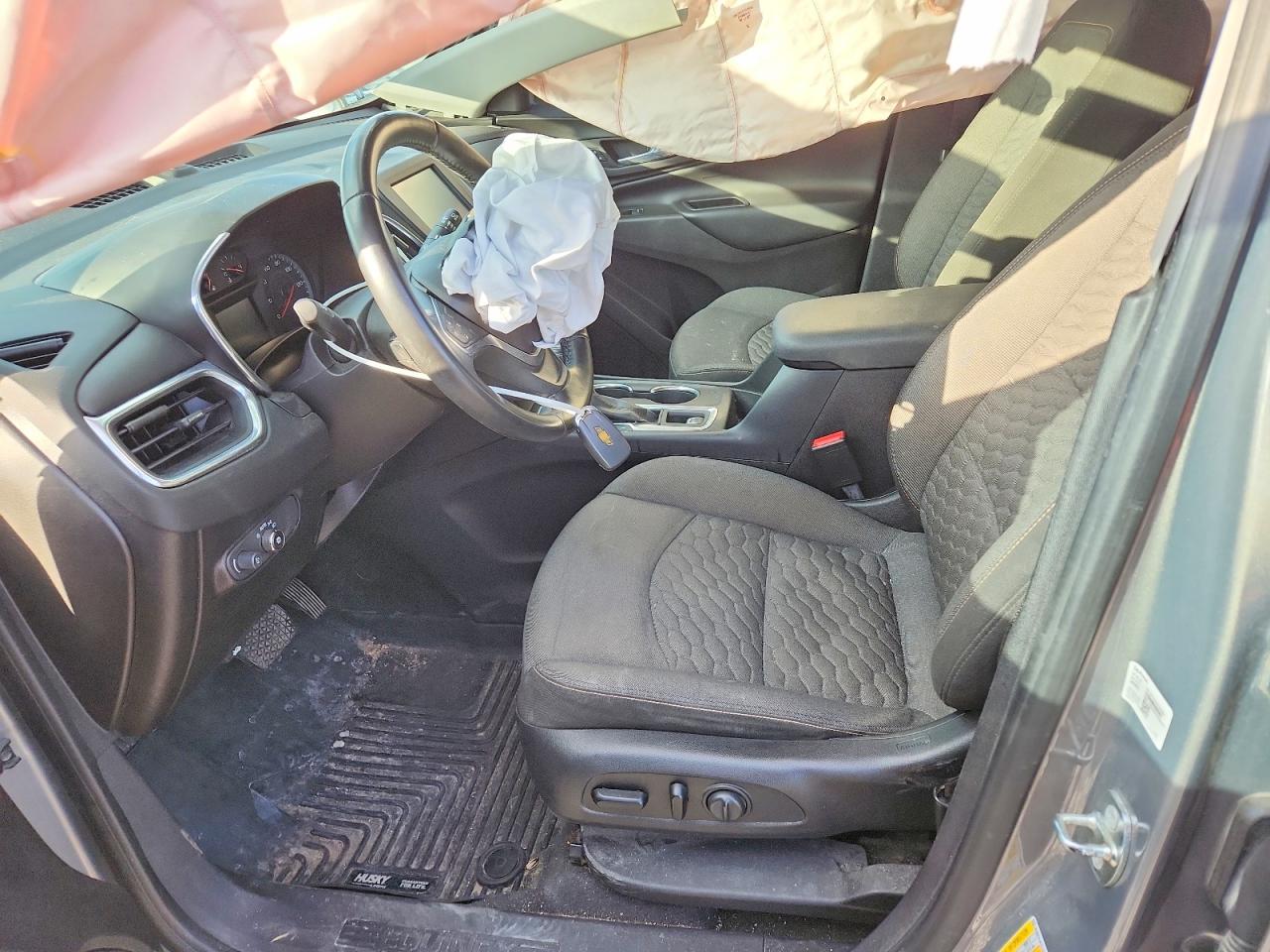 2018 CHEVROLET EQUINOX LT photo 13