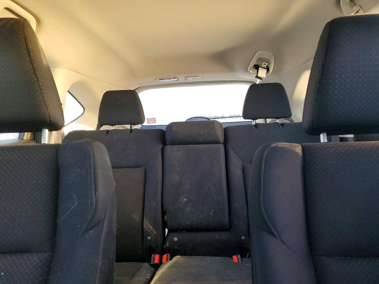 2016 HONDA CR-V LX photo 19