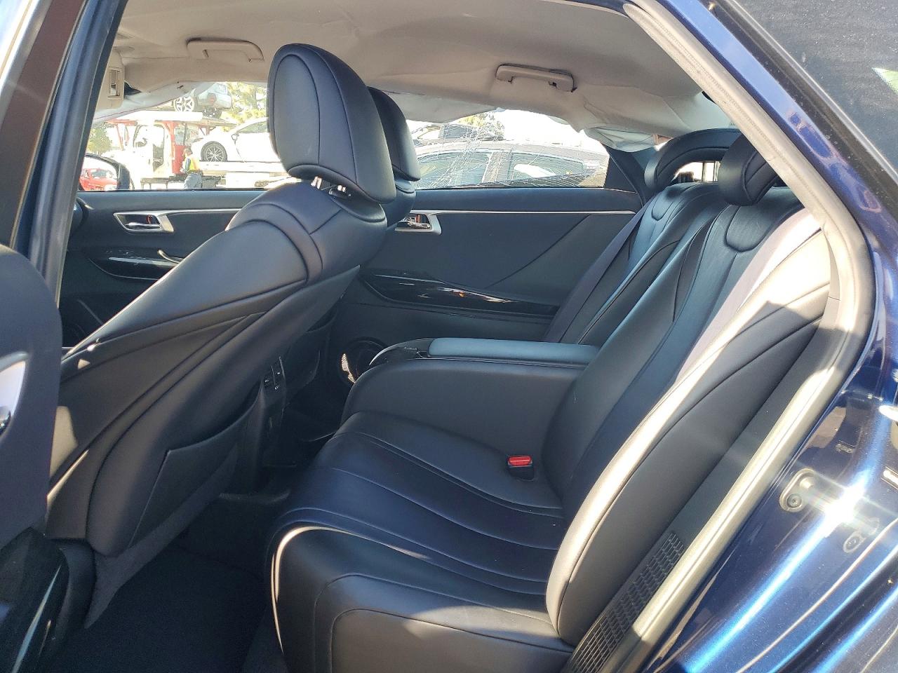 2017 TOYOTA MIRAI photo 19