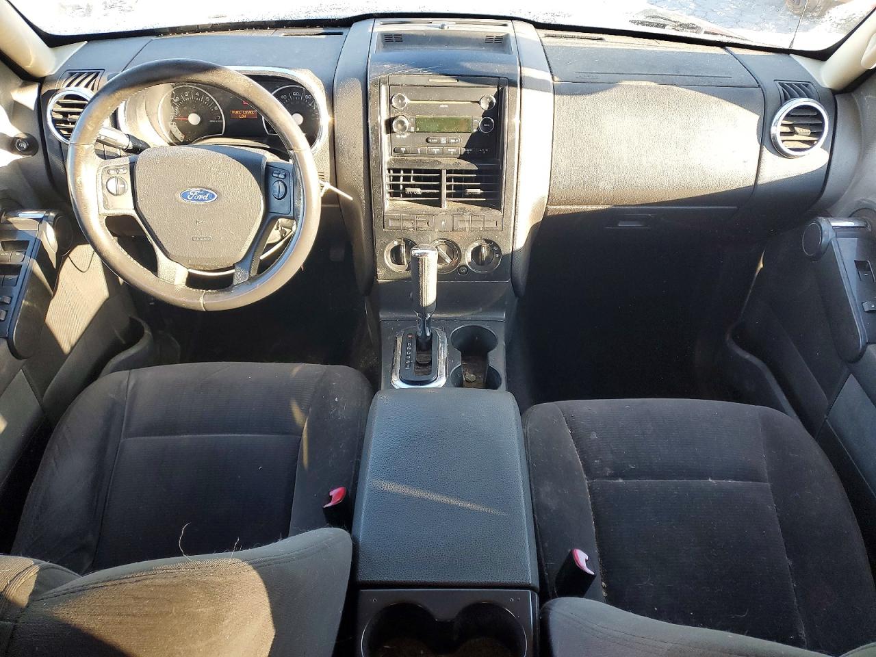 2010 FORD EXPLORER XLT photo 15