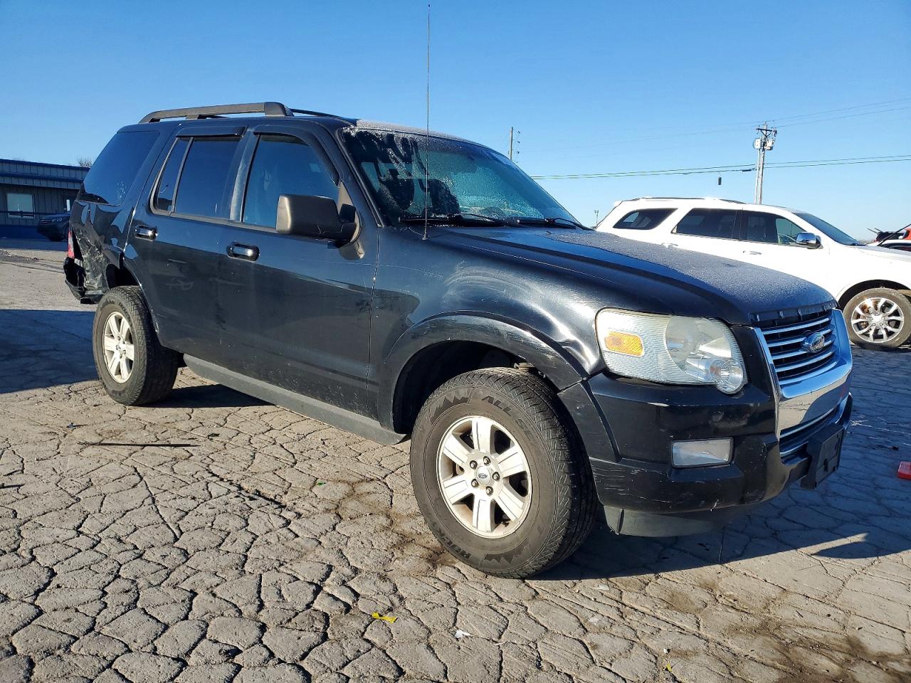 2010 FORD EXPLORER XLT photo 7