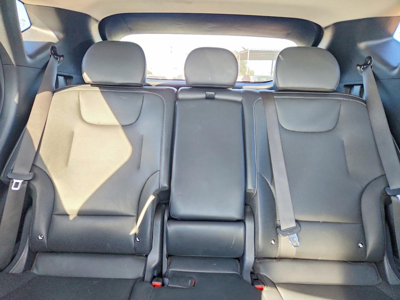 2022 KIA EV6 photo 19
