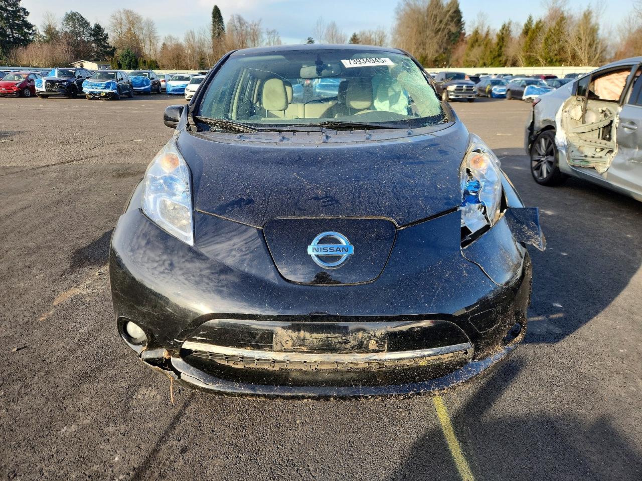 2011 NISSAN LEAF SV photo 9