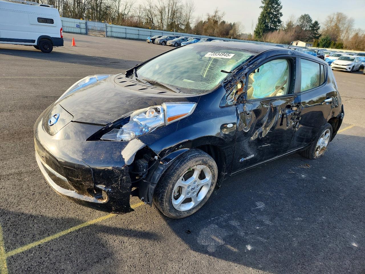 2011 NISSAN LEAF