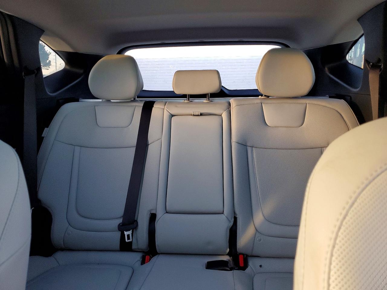 2025 HYUNDAI TUCSON LIMITED photo 28