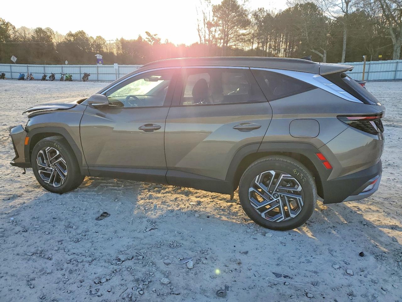 2025 HYUNDAI TUCSON LIMITED photo 4
