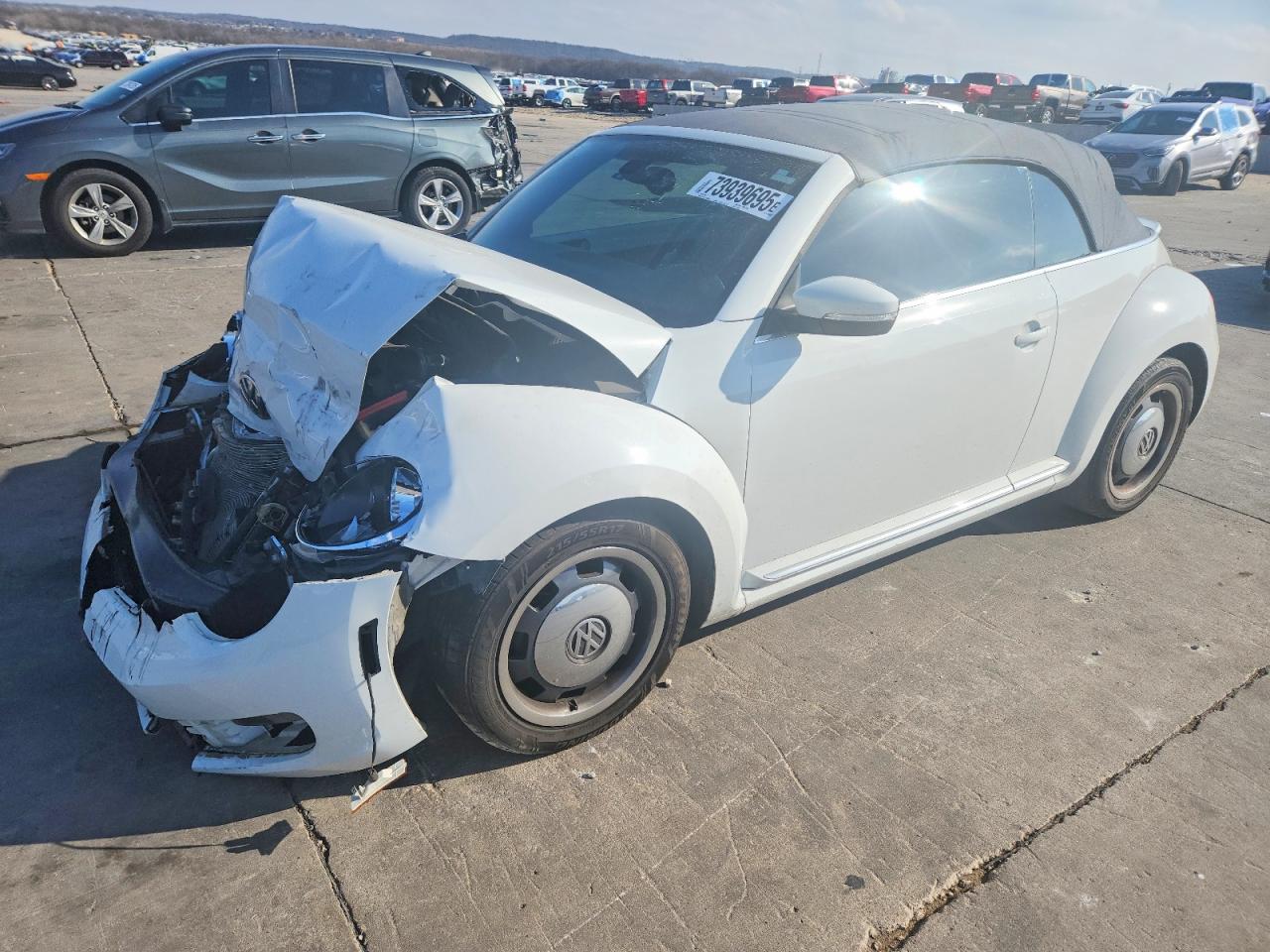 2016 VOLKSWAGEN BEETLE