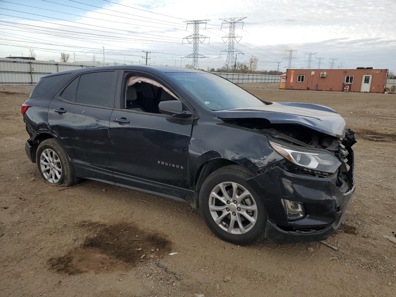 2021 CHEVROLET EQUINOX LS photo 4
