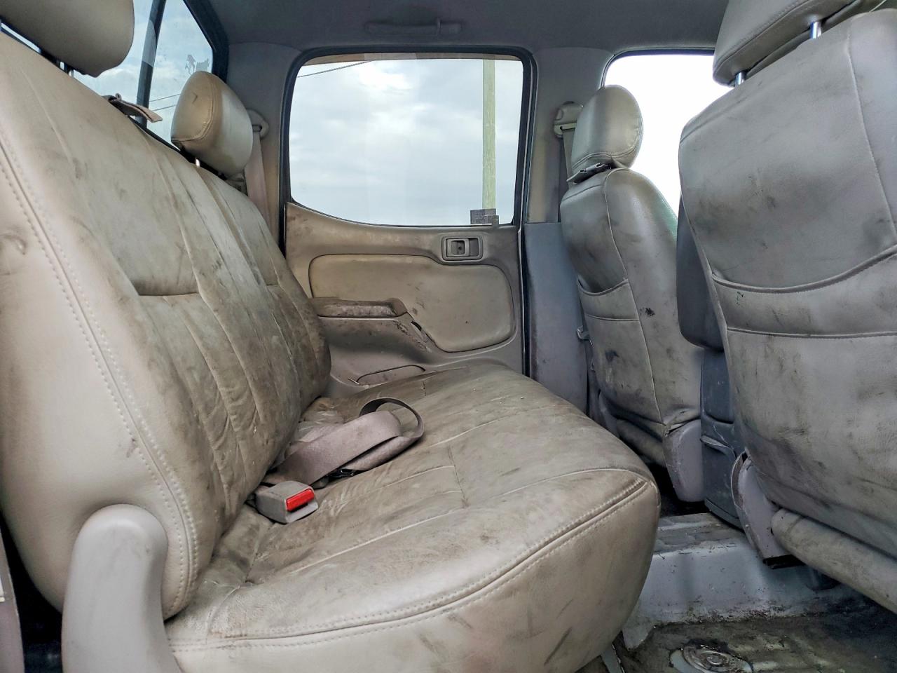 2001 TOYOTA TACOMA DOUBLE CAB PRERUNNER photo 10