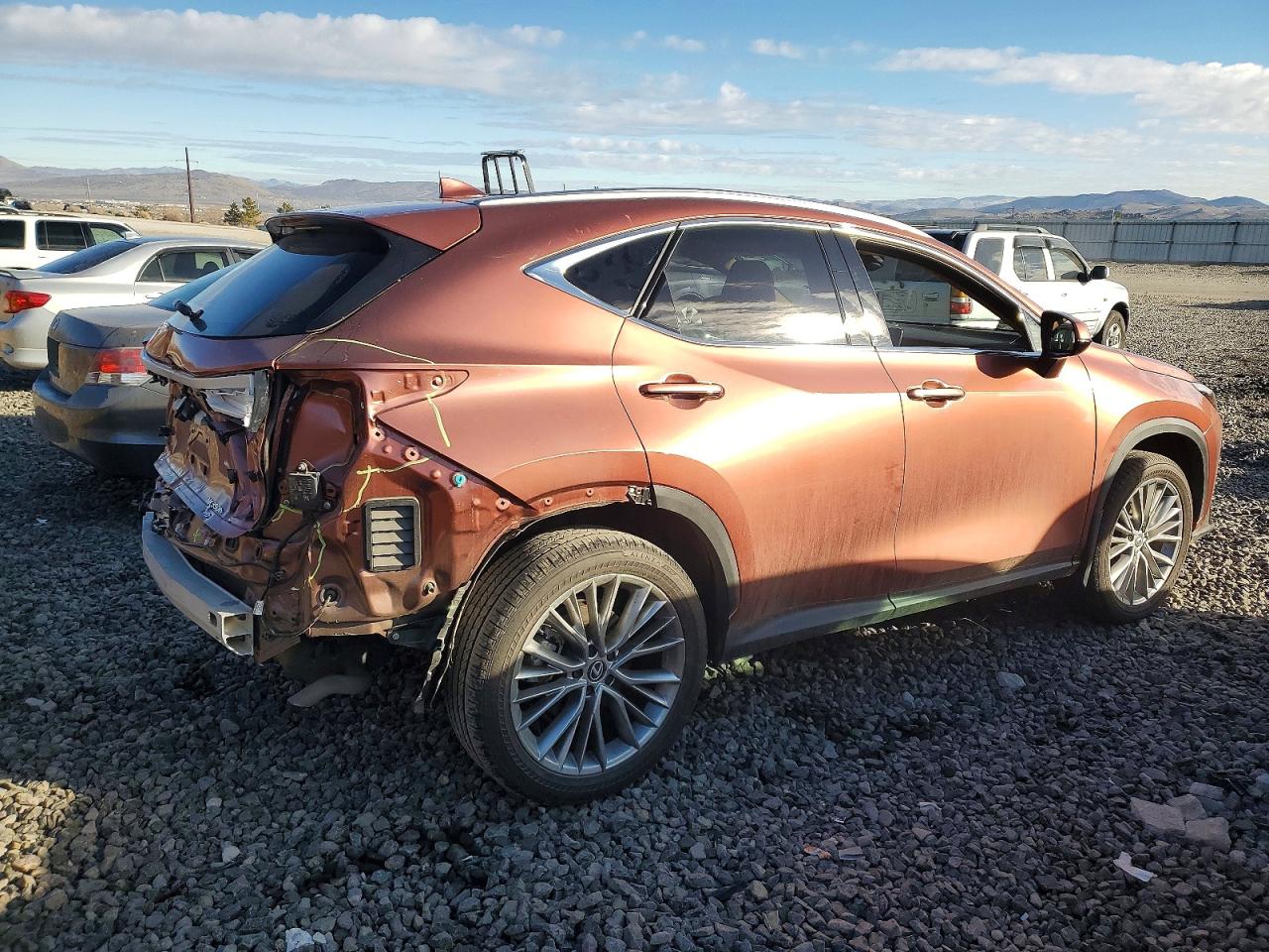 2025 LEXUS NX 350H BASE photo 3