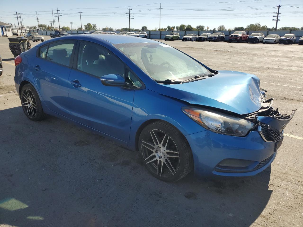 2015 KIA FORTE LX photo 4