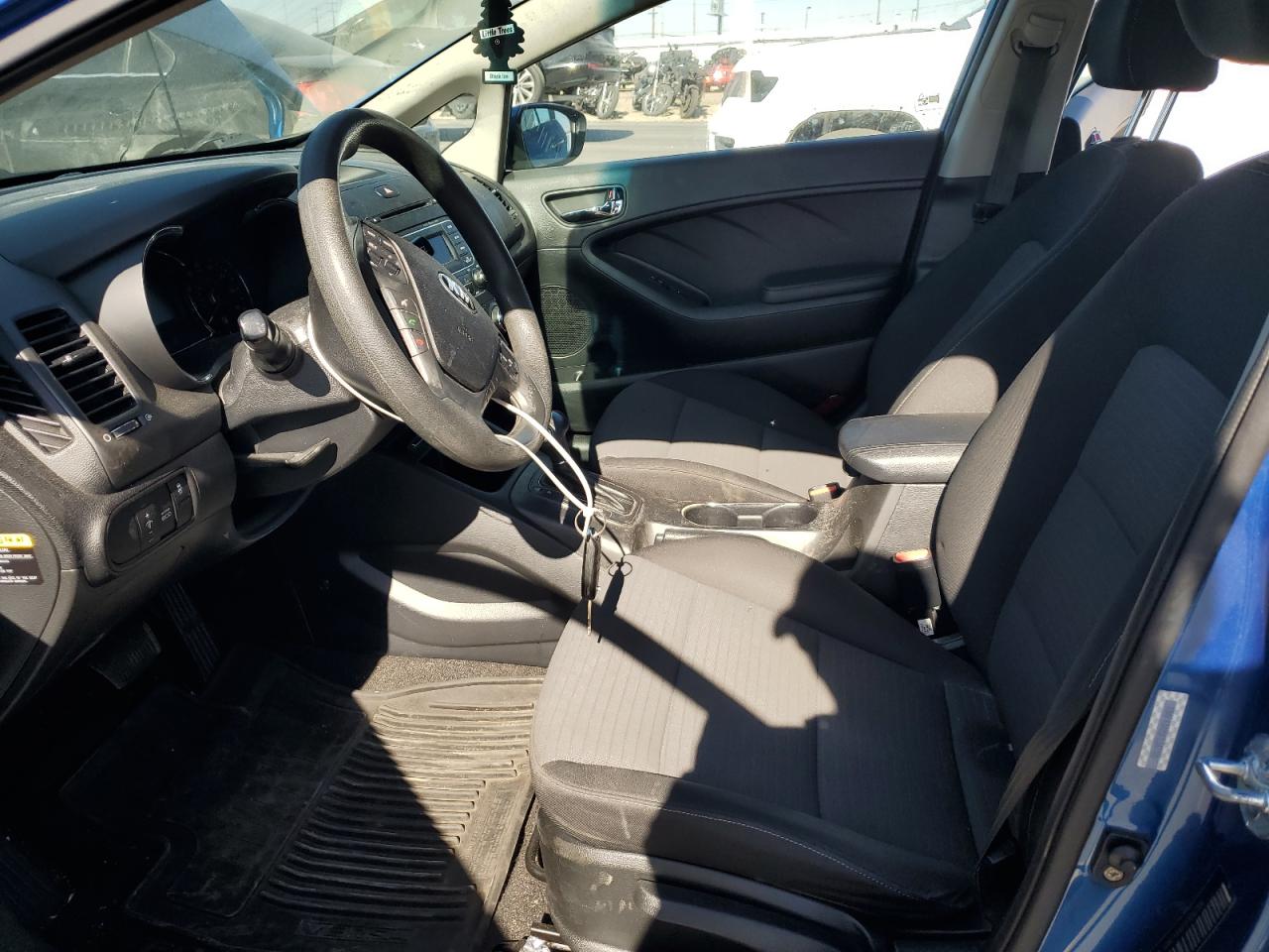 2015 KIA FORTE LX photo 7