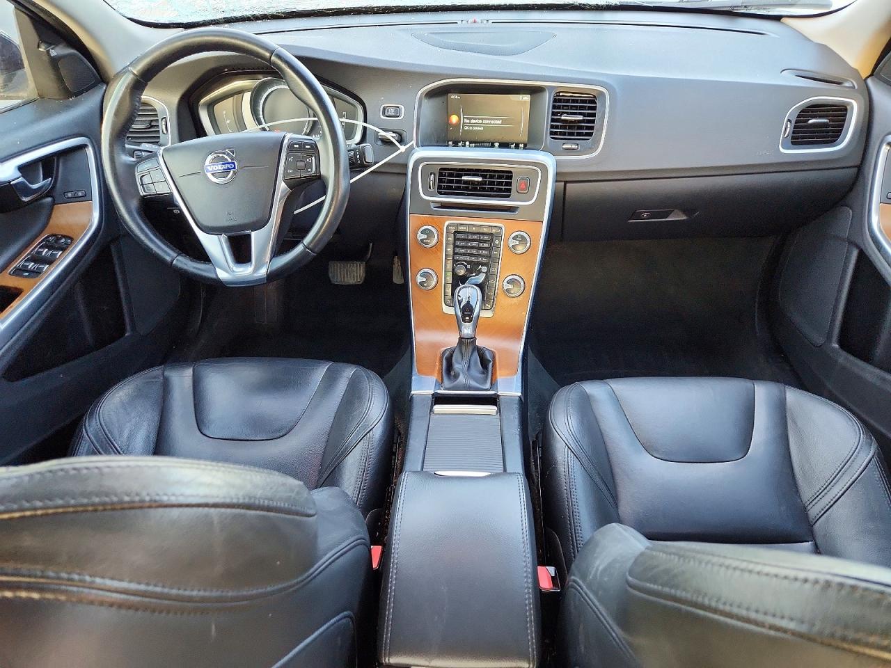 2016 VOLVO S60 PREMIER photo 8