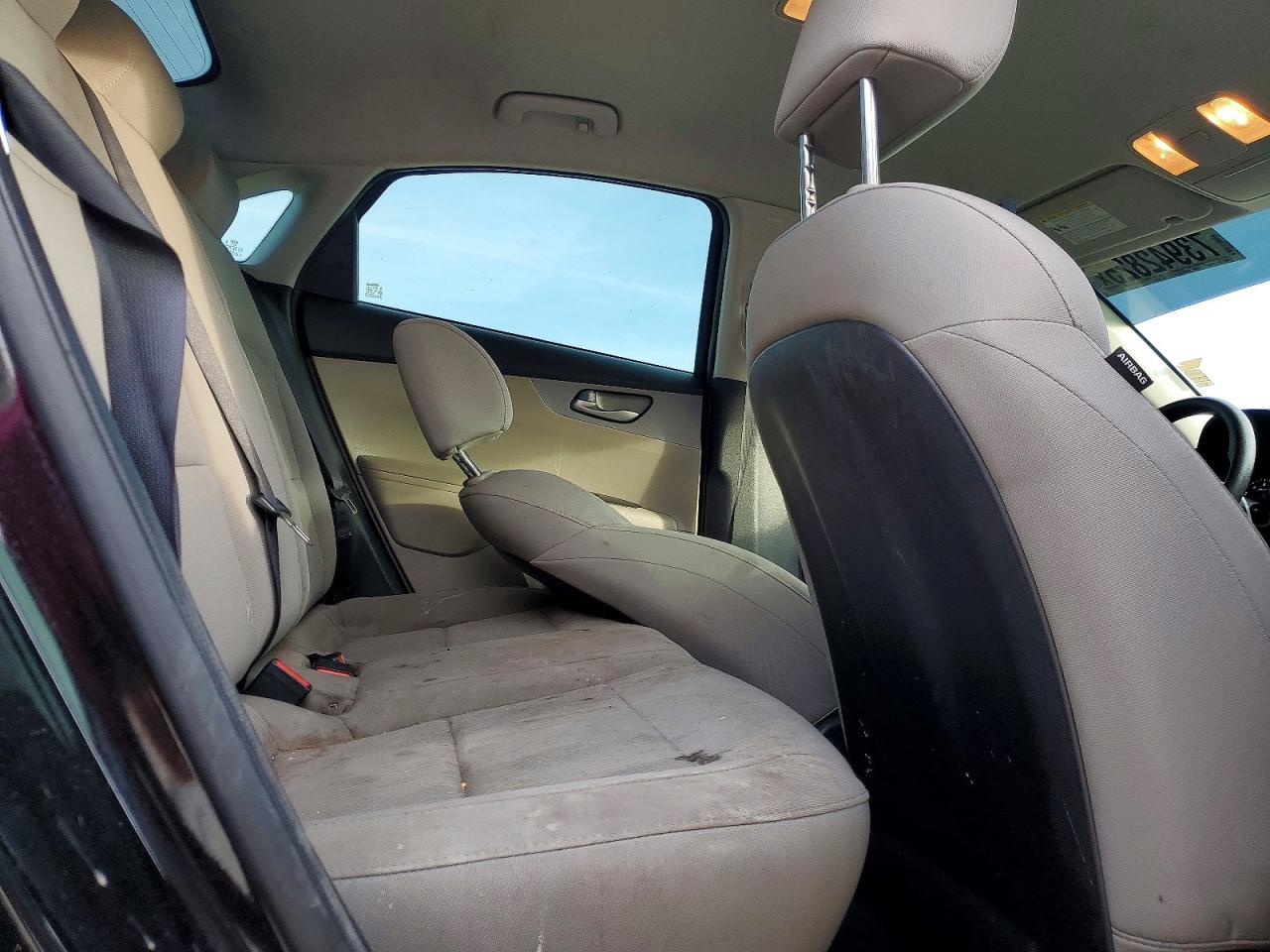 2021 KIA FORTE FE photo 10