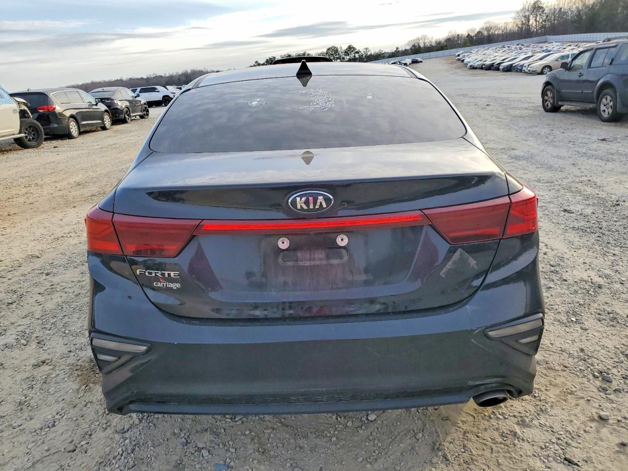2021 KIA FORTE FE photo 6