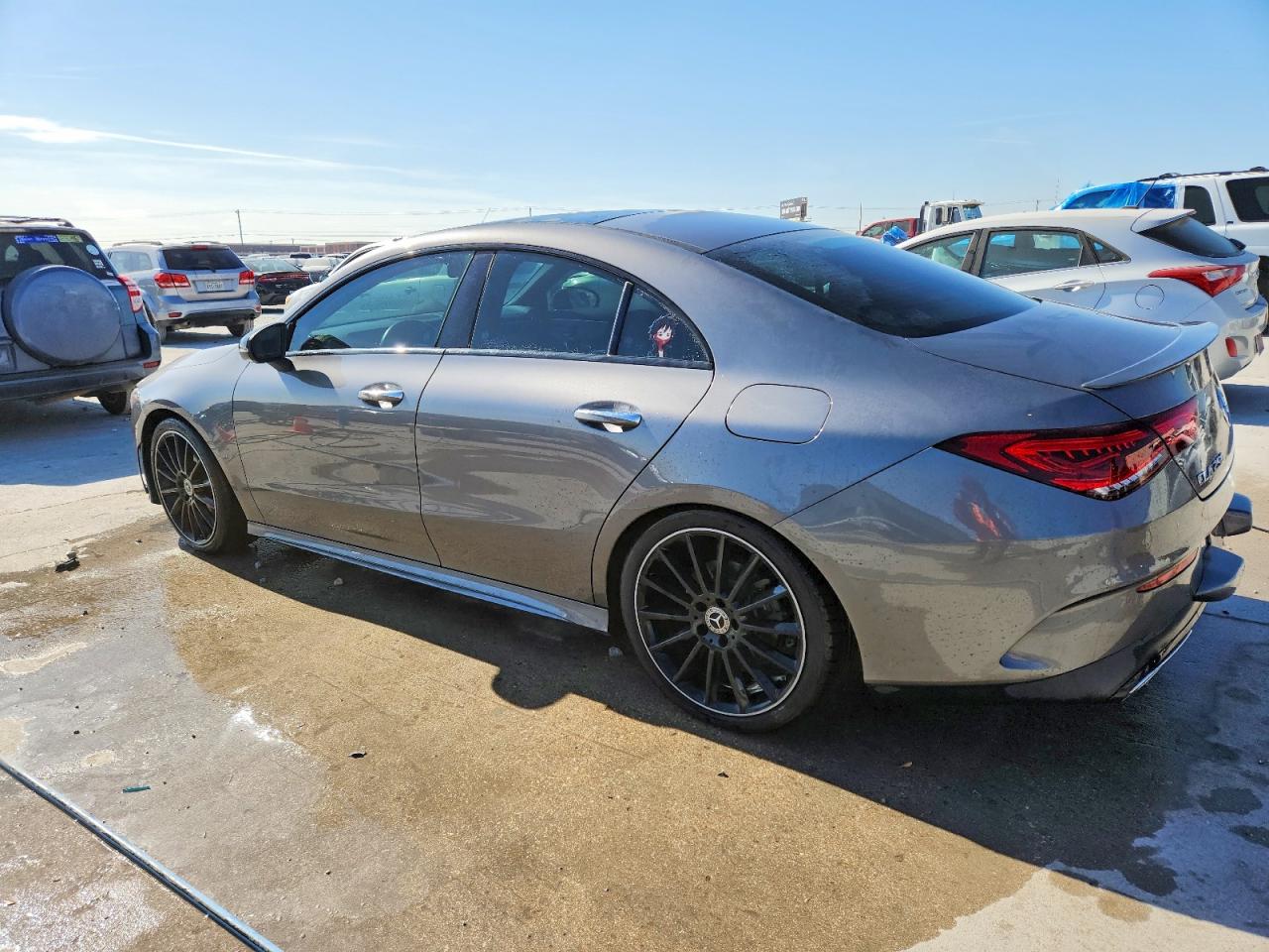 2021 MERCEDES-BENZ CLA 250 photo 2