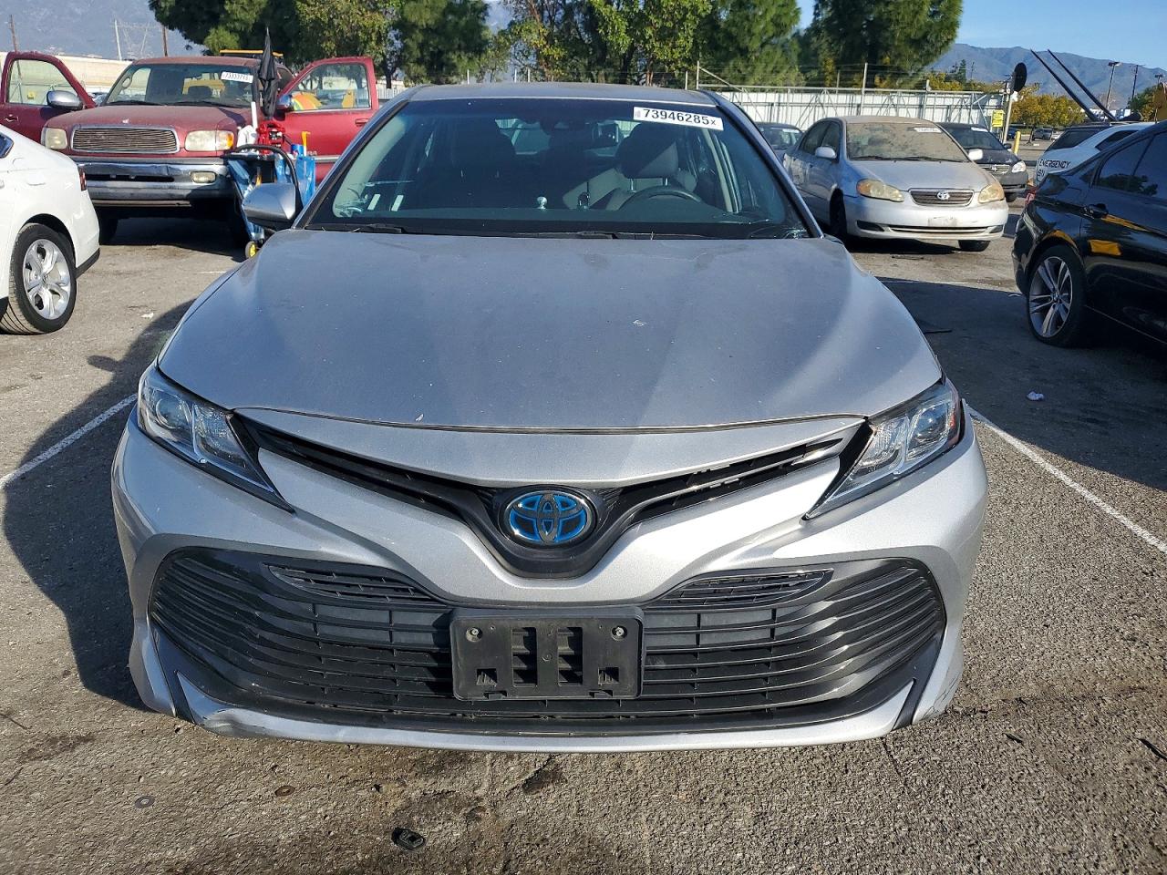 2018 TOYOTA CAMRY LE photo 5
