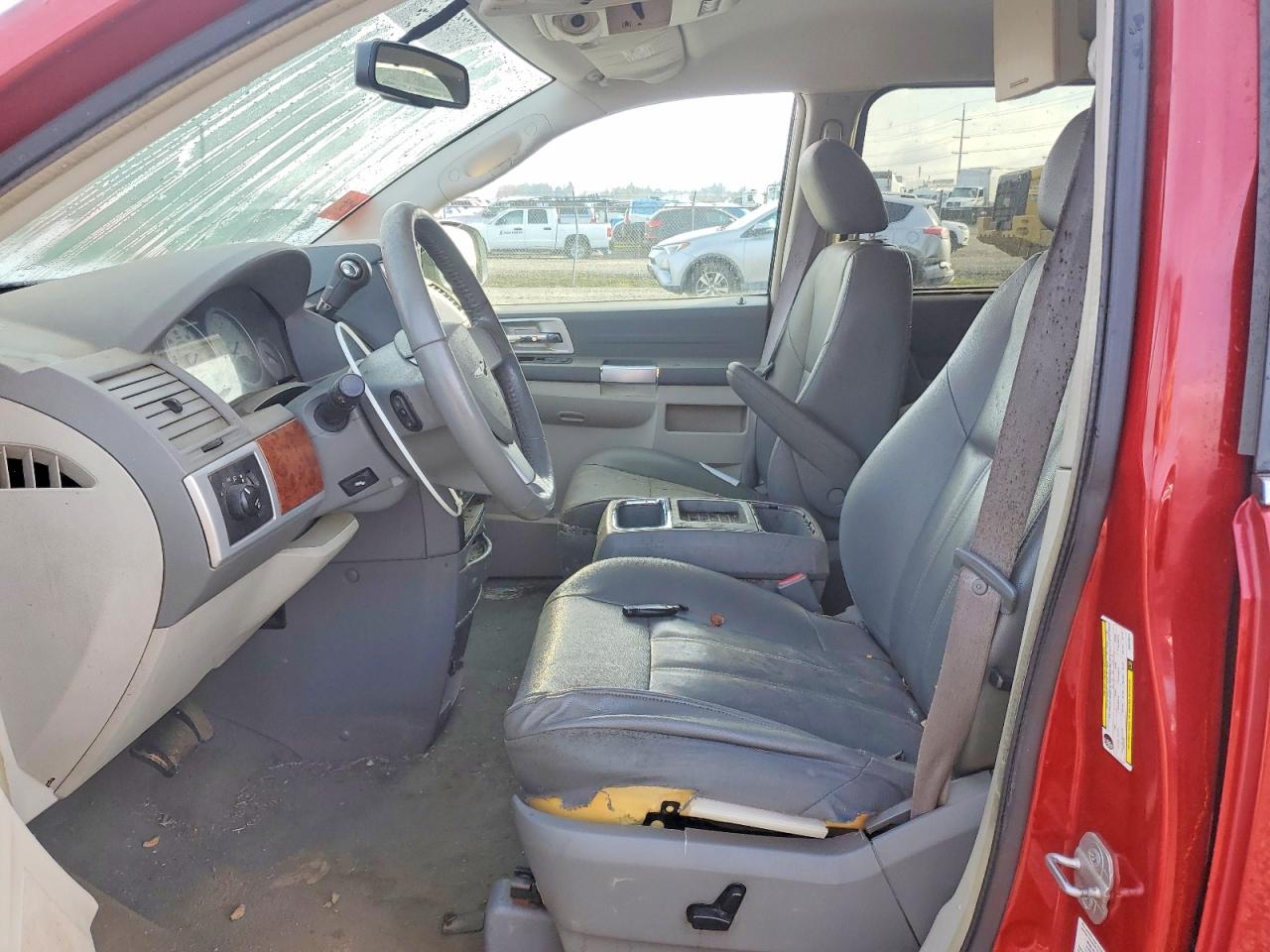 2008 CHRYSLER TOWN & COUNTRY TOURING photo 7