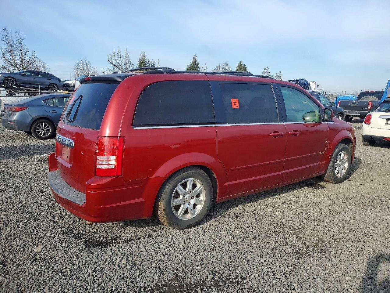 2008 CHRYSLER TOWN & COUNTRY TOURING photo 3