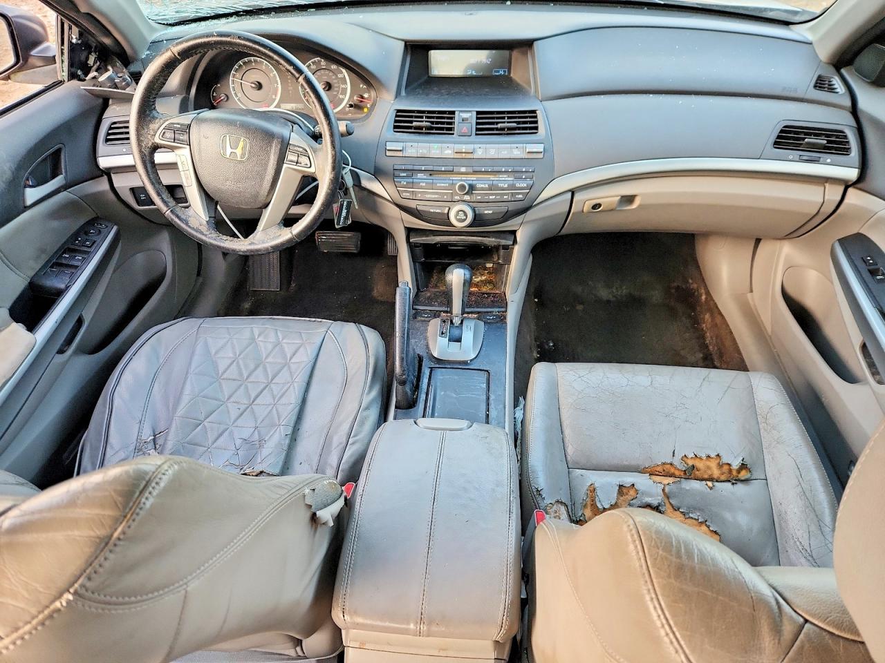 2010 HONDA ACCORD EXL photo 8