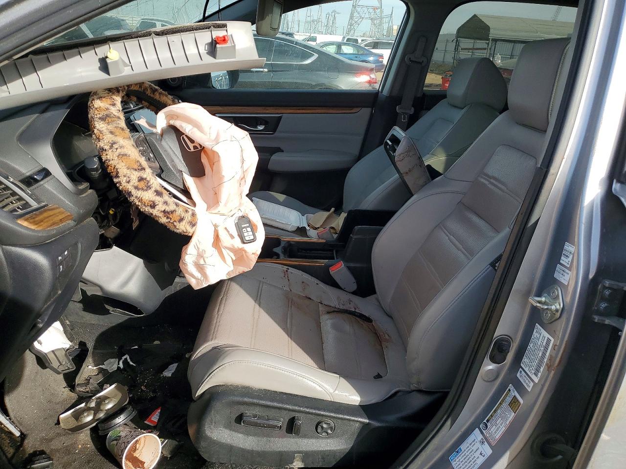 2020 HONDA CR-V TOURING photo 7