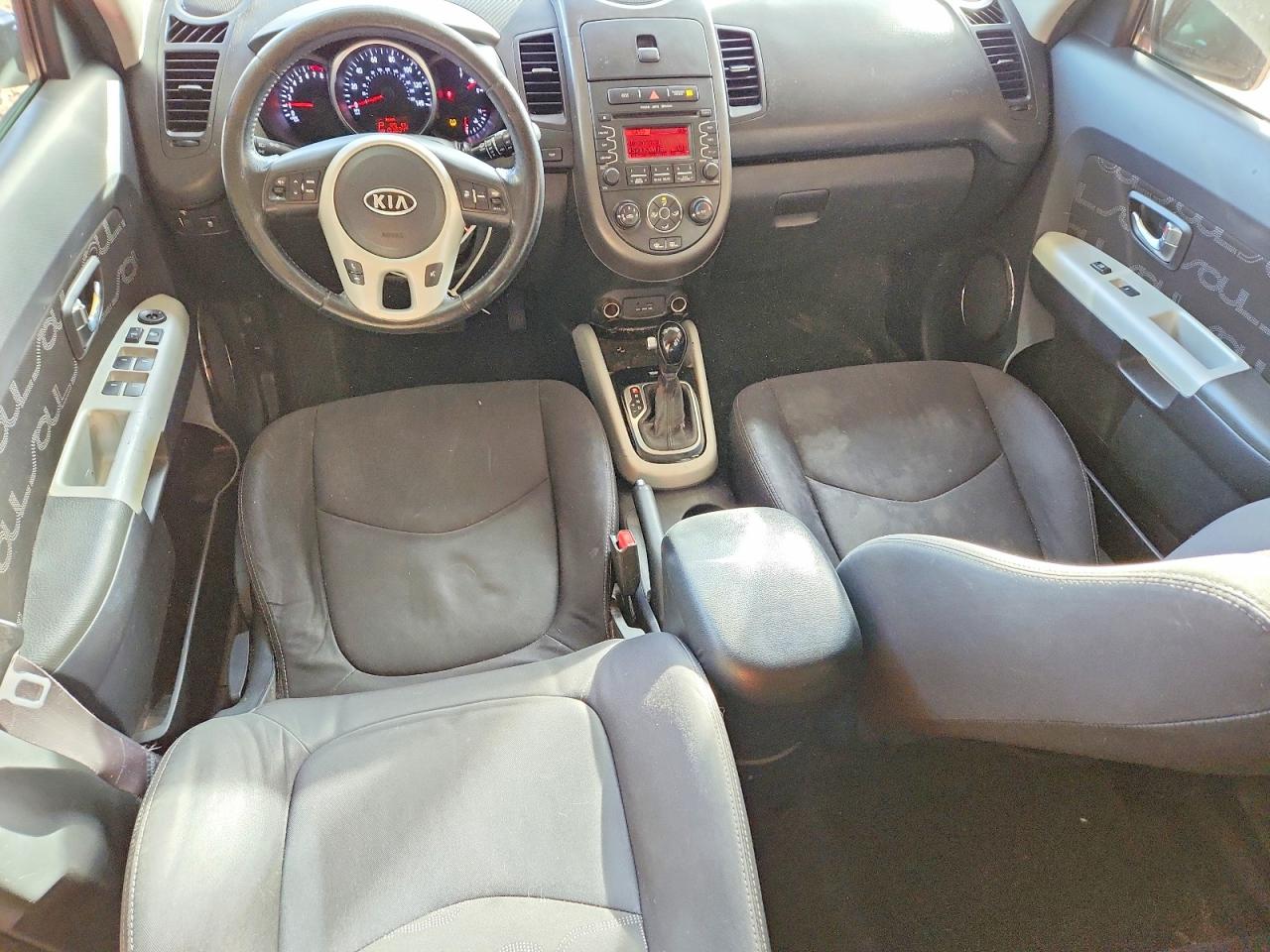 2012 KIA SOUL + photo 15