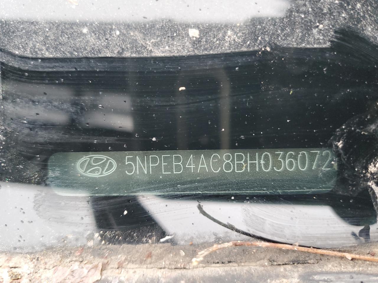 2011 HYUNDAI SONATA GLS photo 12
