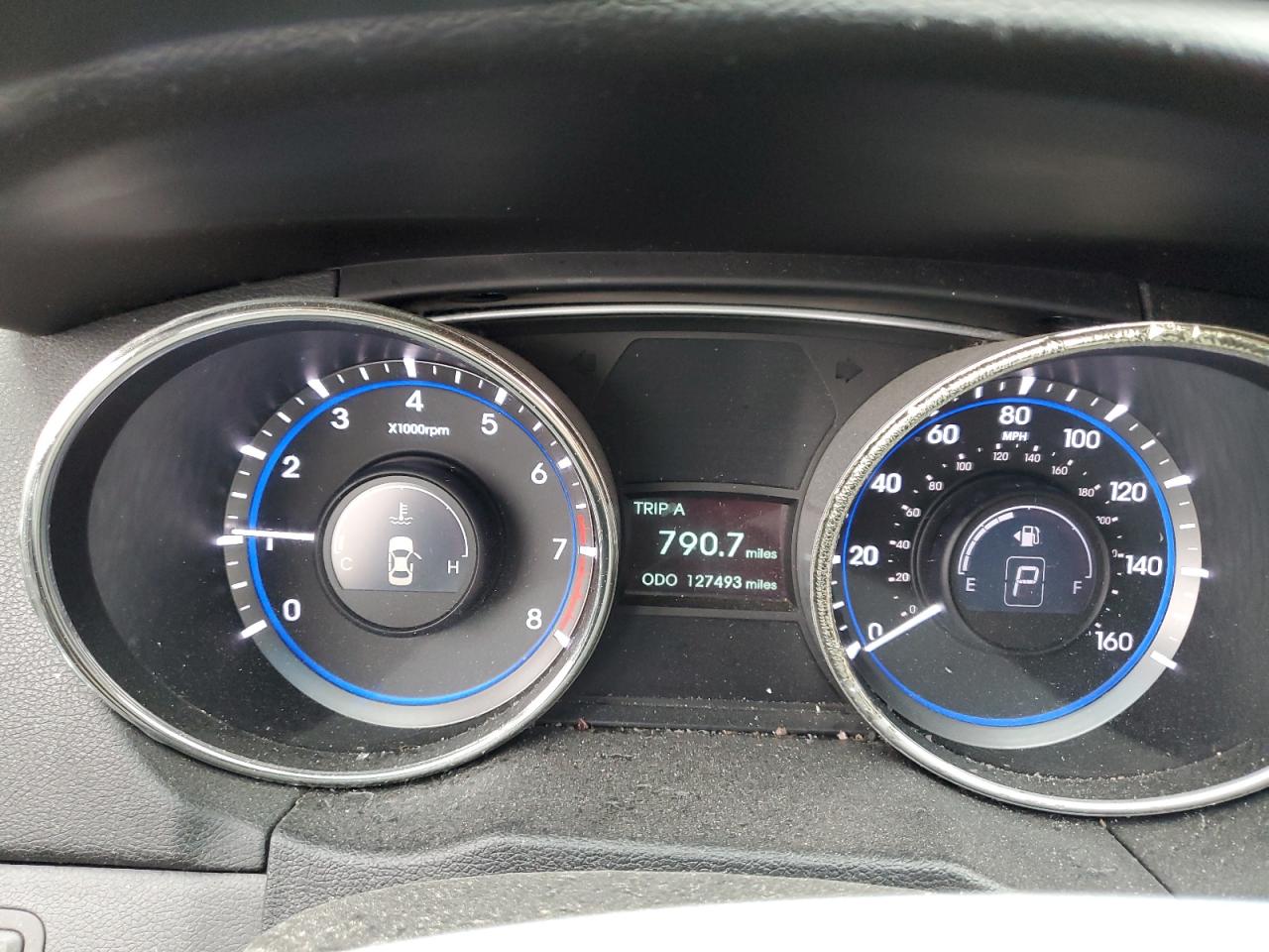 2011 HYUNDAI SONATA GLS photo 9