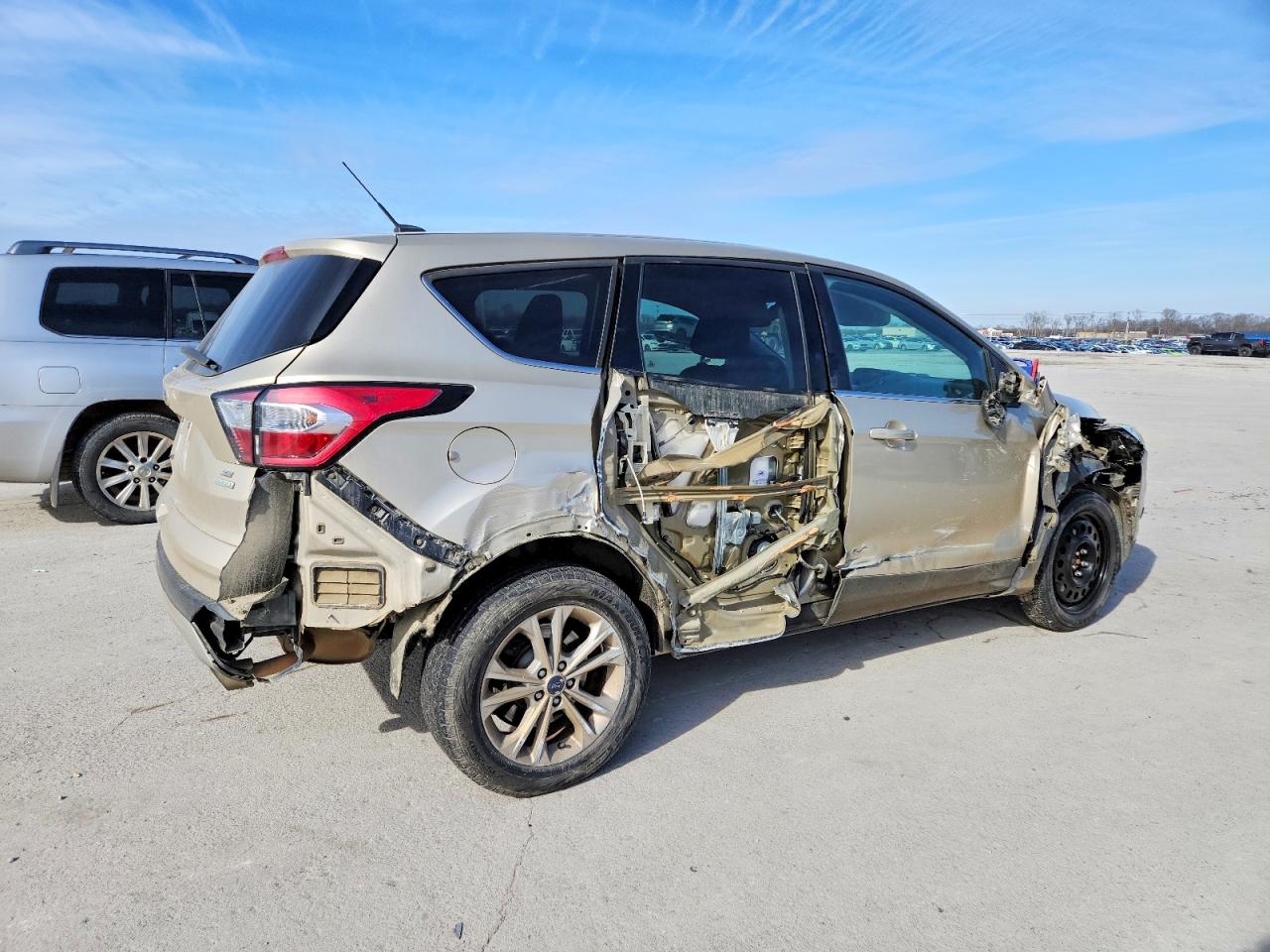 2017 FORD ESCAPE SE photo 7