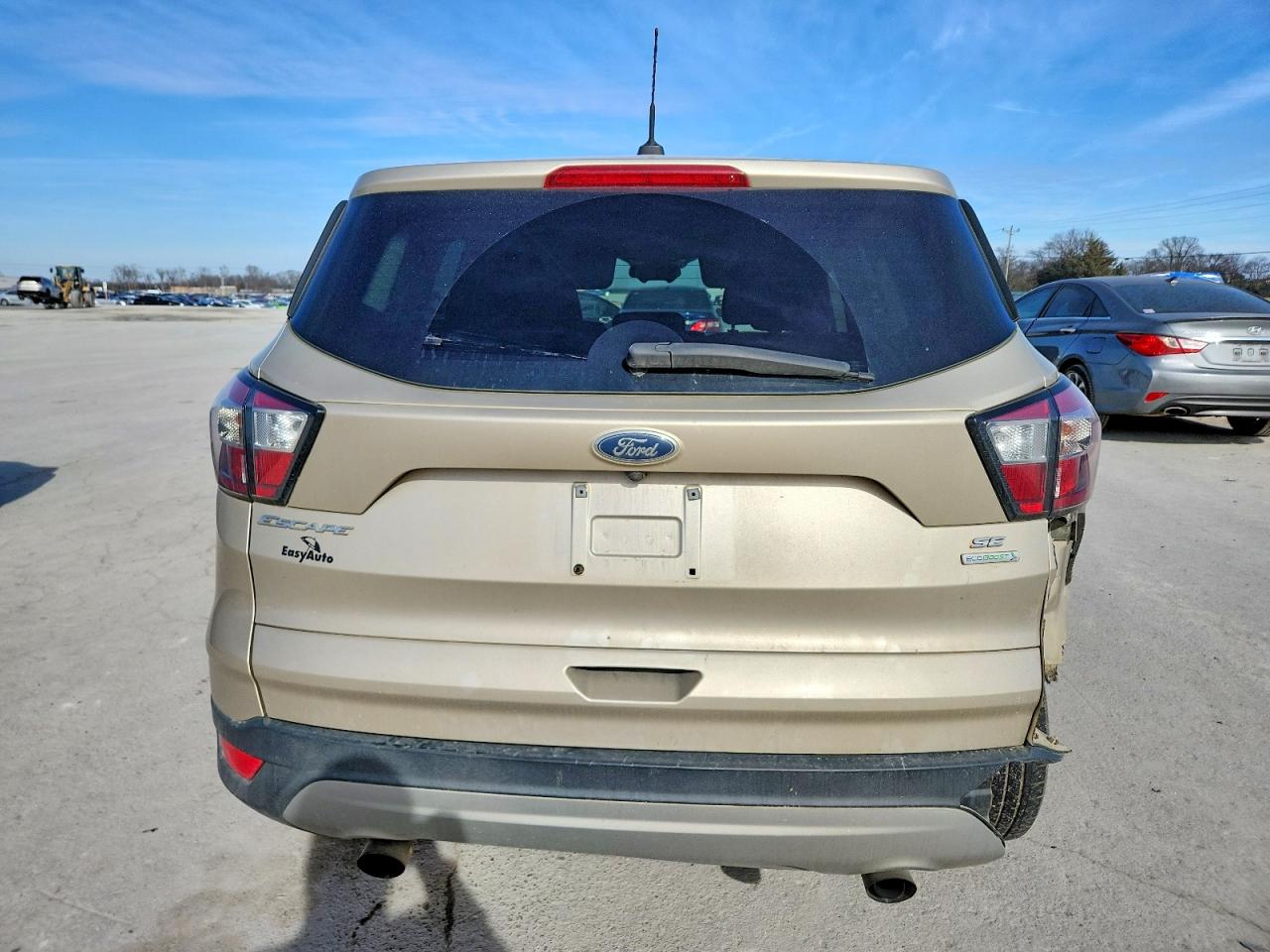 2017 FORD ESCAPE SE photo 16