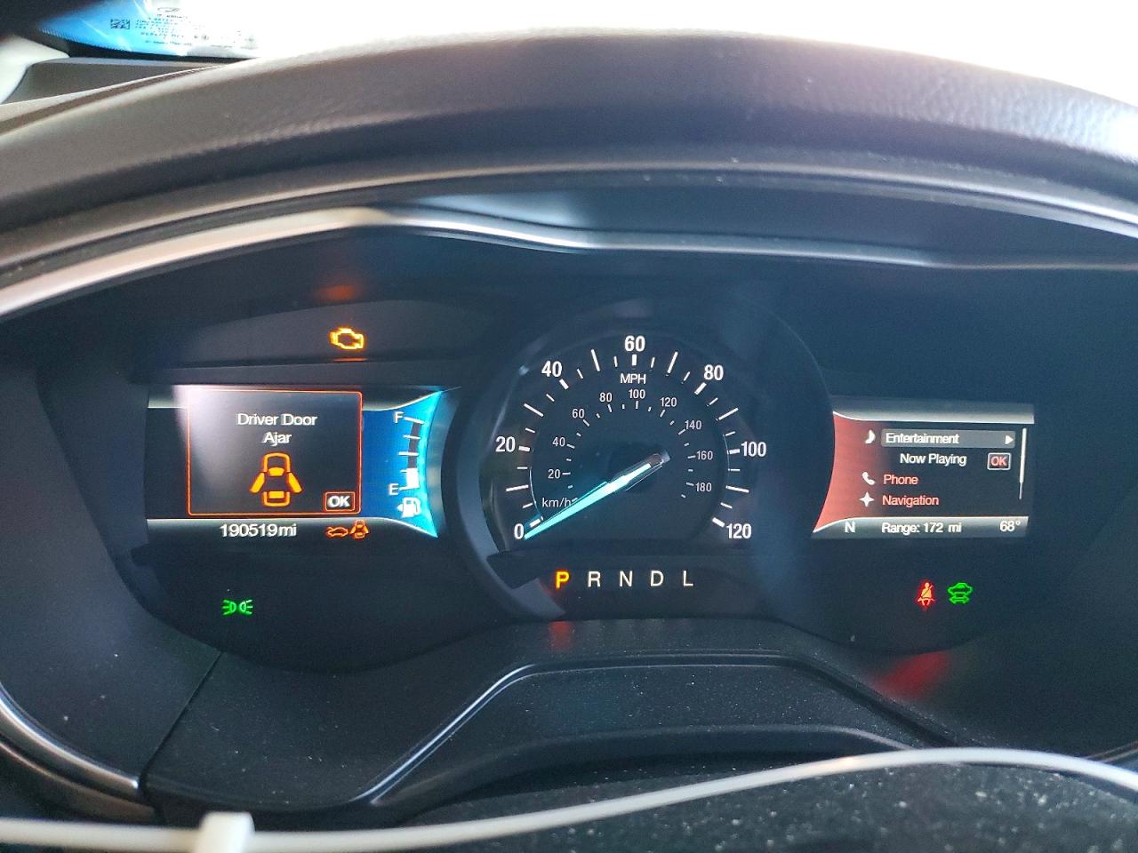 2019 FORD FUSION SE photo 9