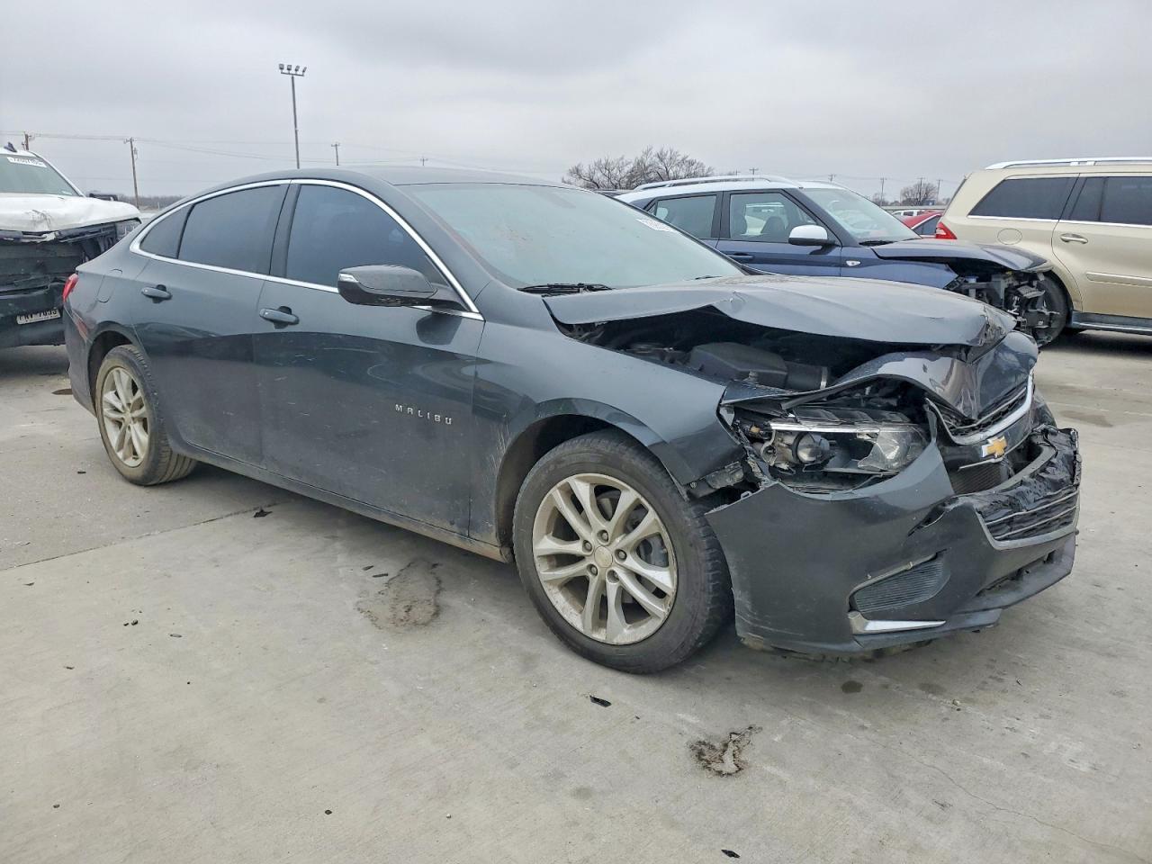 2017 CHEVROLET MALIBU LT photo 7