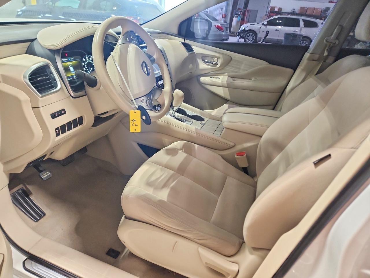 2015 NISSAN MURANO S photo 13