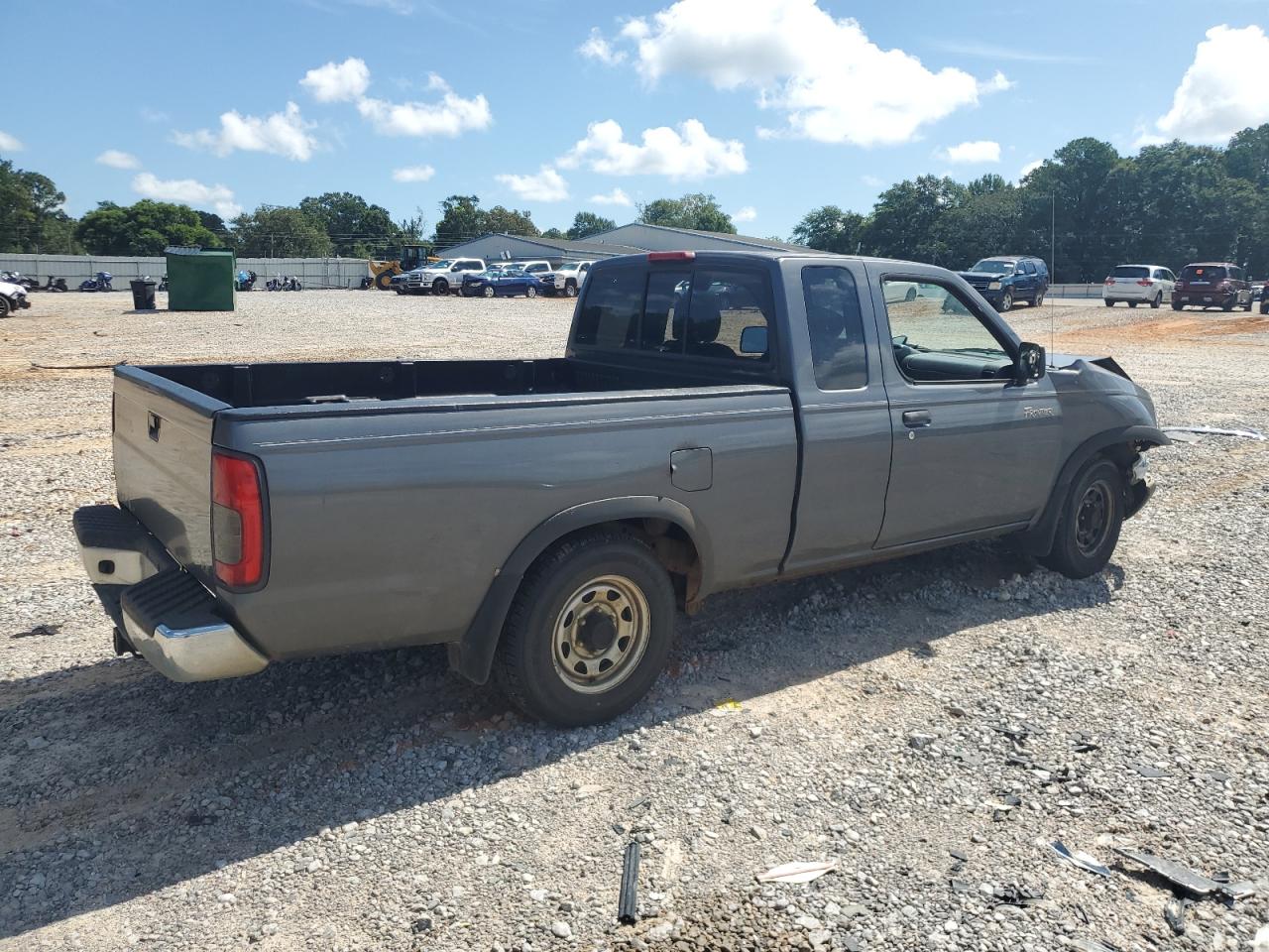 2000 NISSAN FRONTIER KING CAB XE photo 3