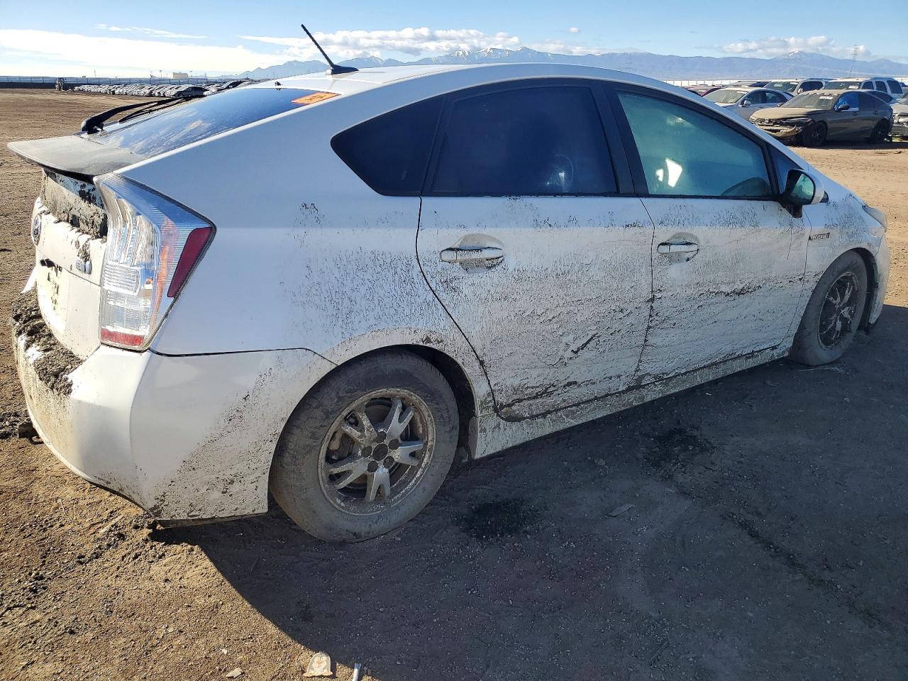 2011 TOYOTA PRIUS photo 5