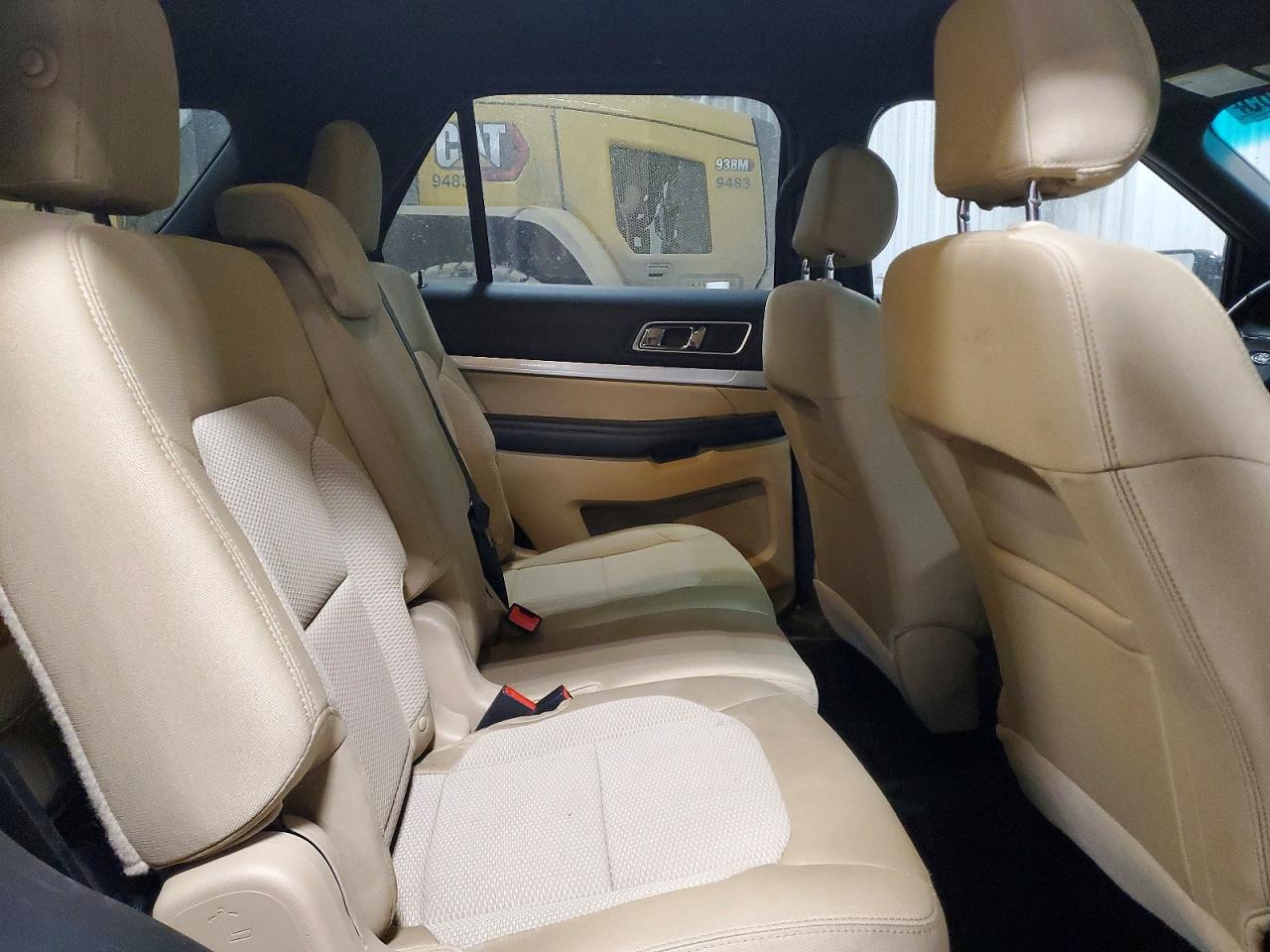 2016 FORD EXPLORER XLT photo 11