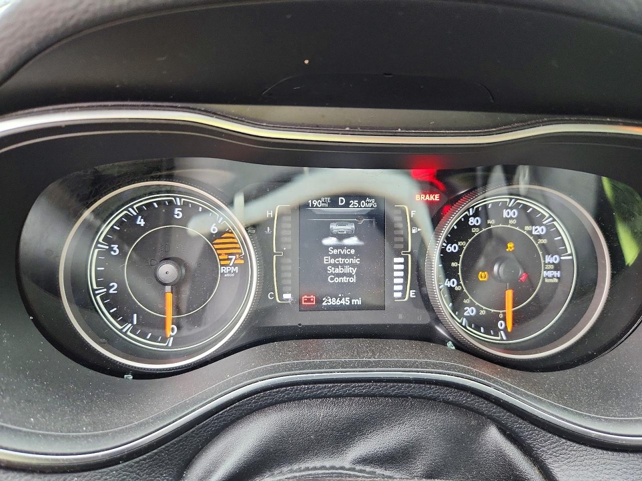 2019 JEEP CHEROKEE LATITUDE PLUS photo 17