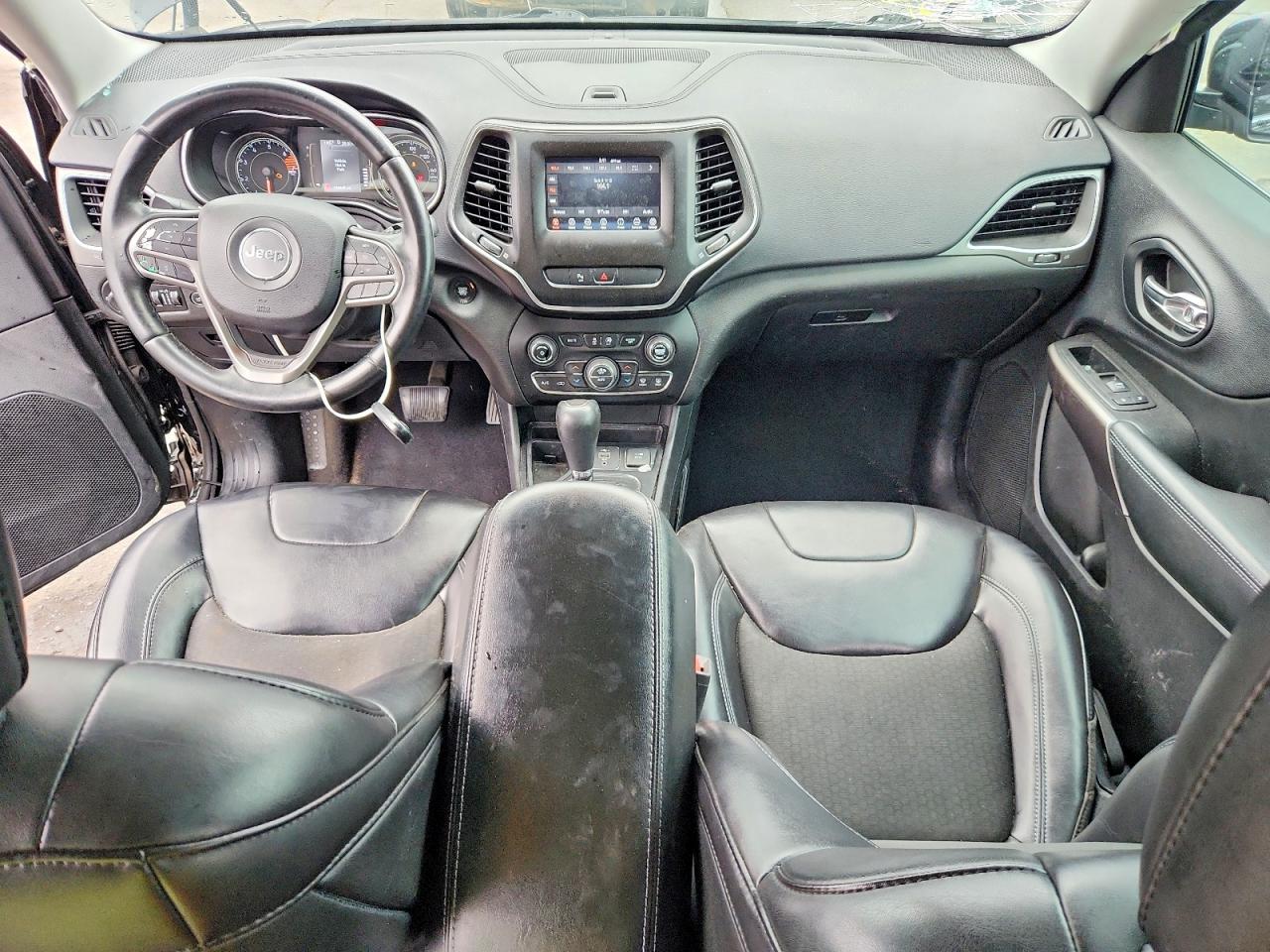 2019 JEEP CHEROKEE LATITUDE PLUS photo 15