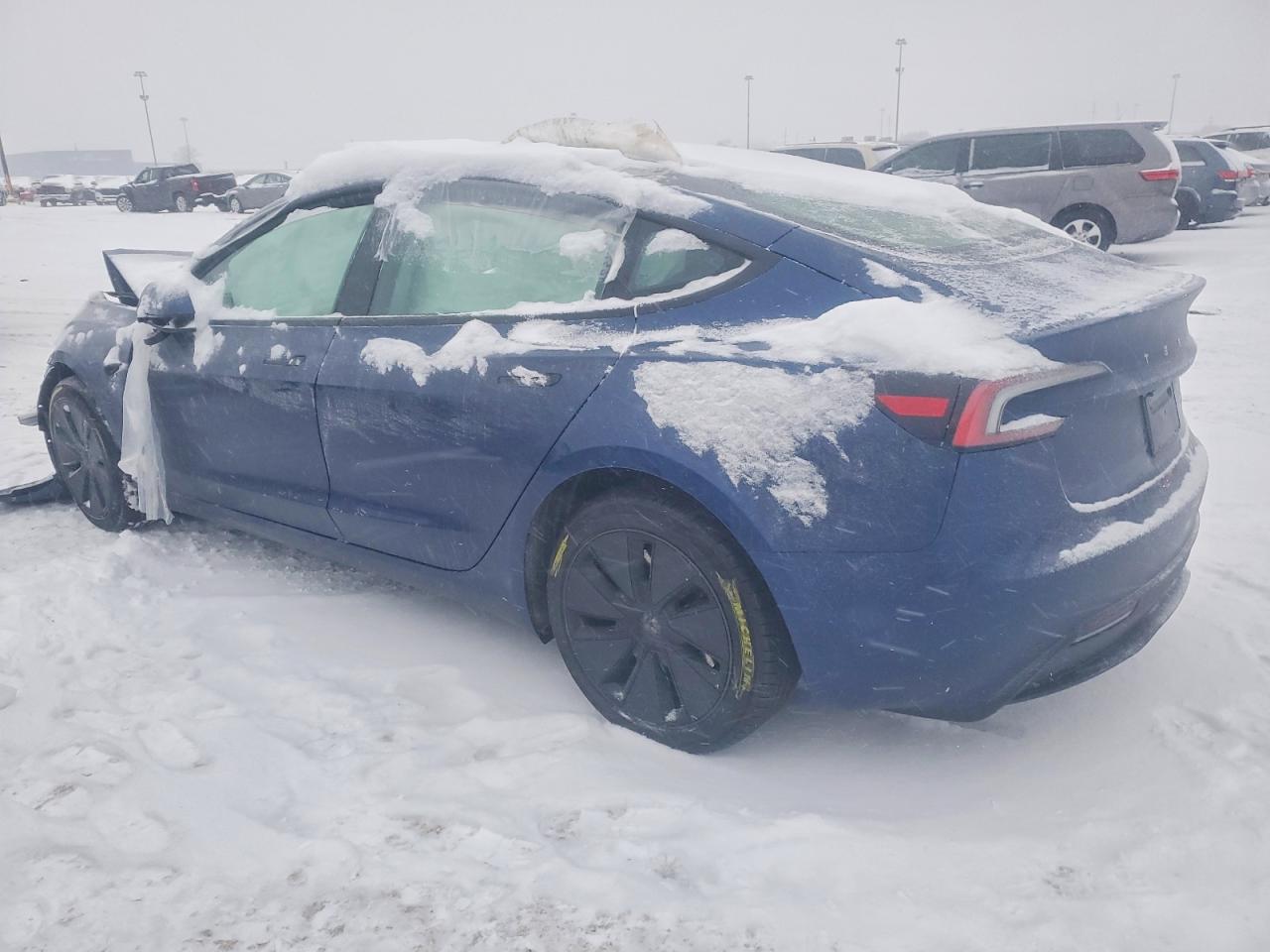 2024 TESLA MODEL 3 photo 2