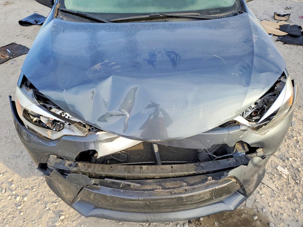 2016 TOYOTA COROLLA L photo 21