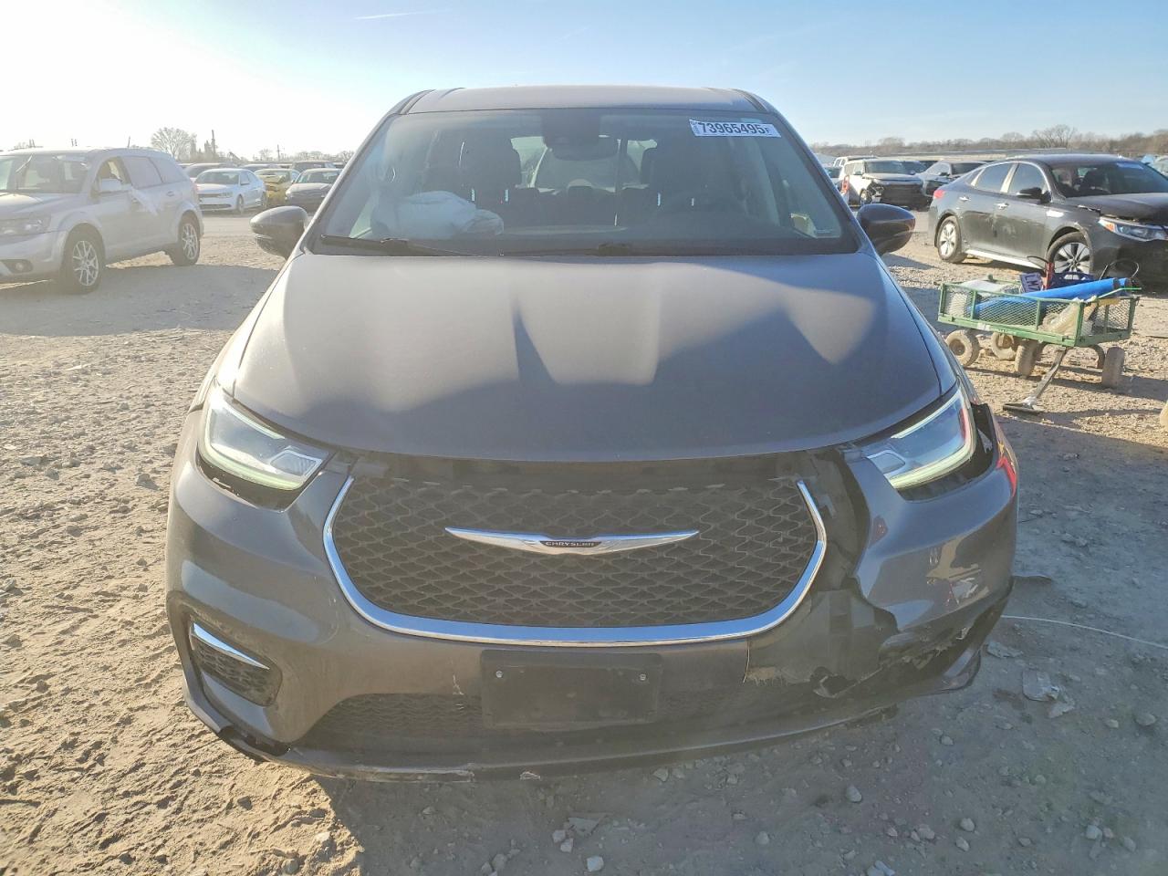 2023 CHRYSLER PACIFICA TOURING L photo 5