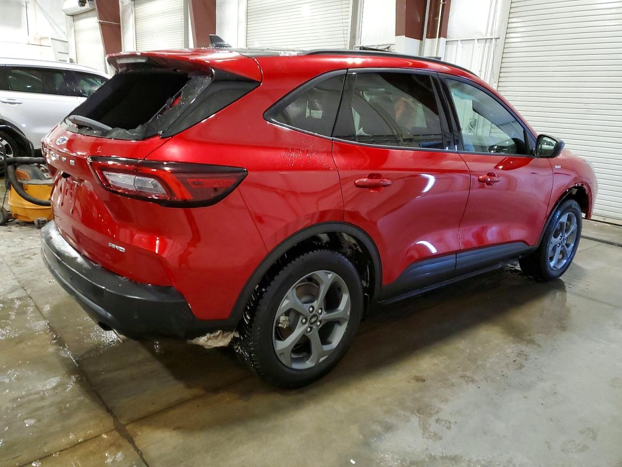 2025 FORD ESCAPE ST LINE photo 7