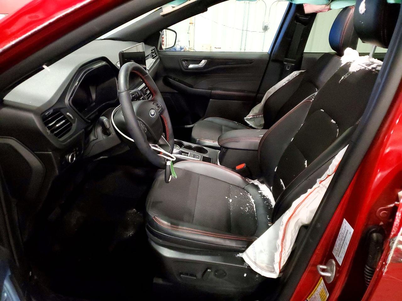 2025 FORD ESCAPE ST LINE photo 19