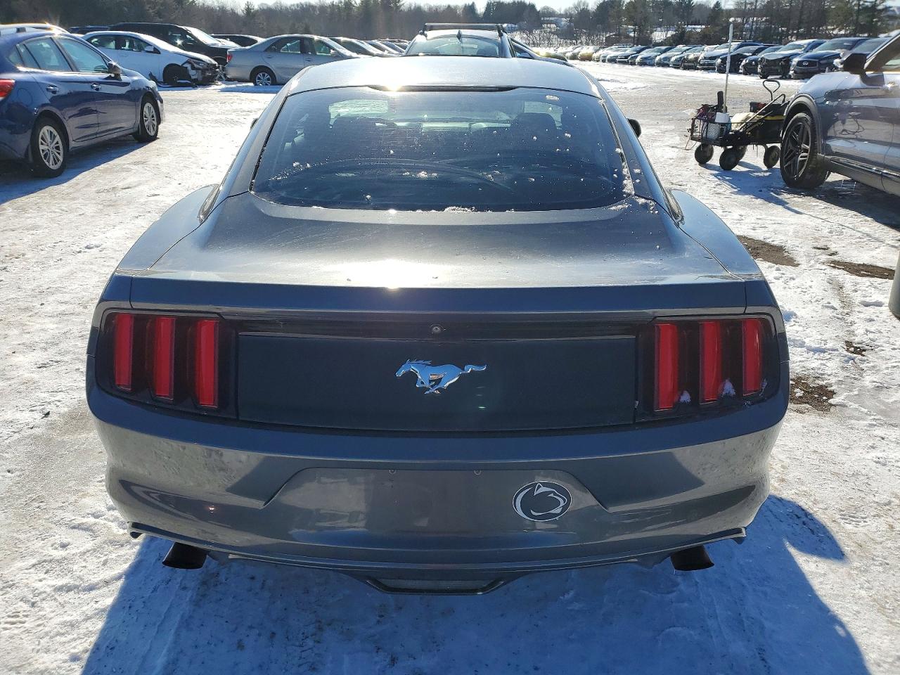 2015 FORD MUSTANG photo 16