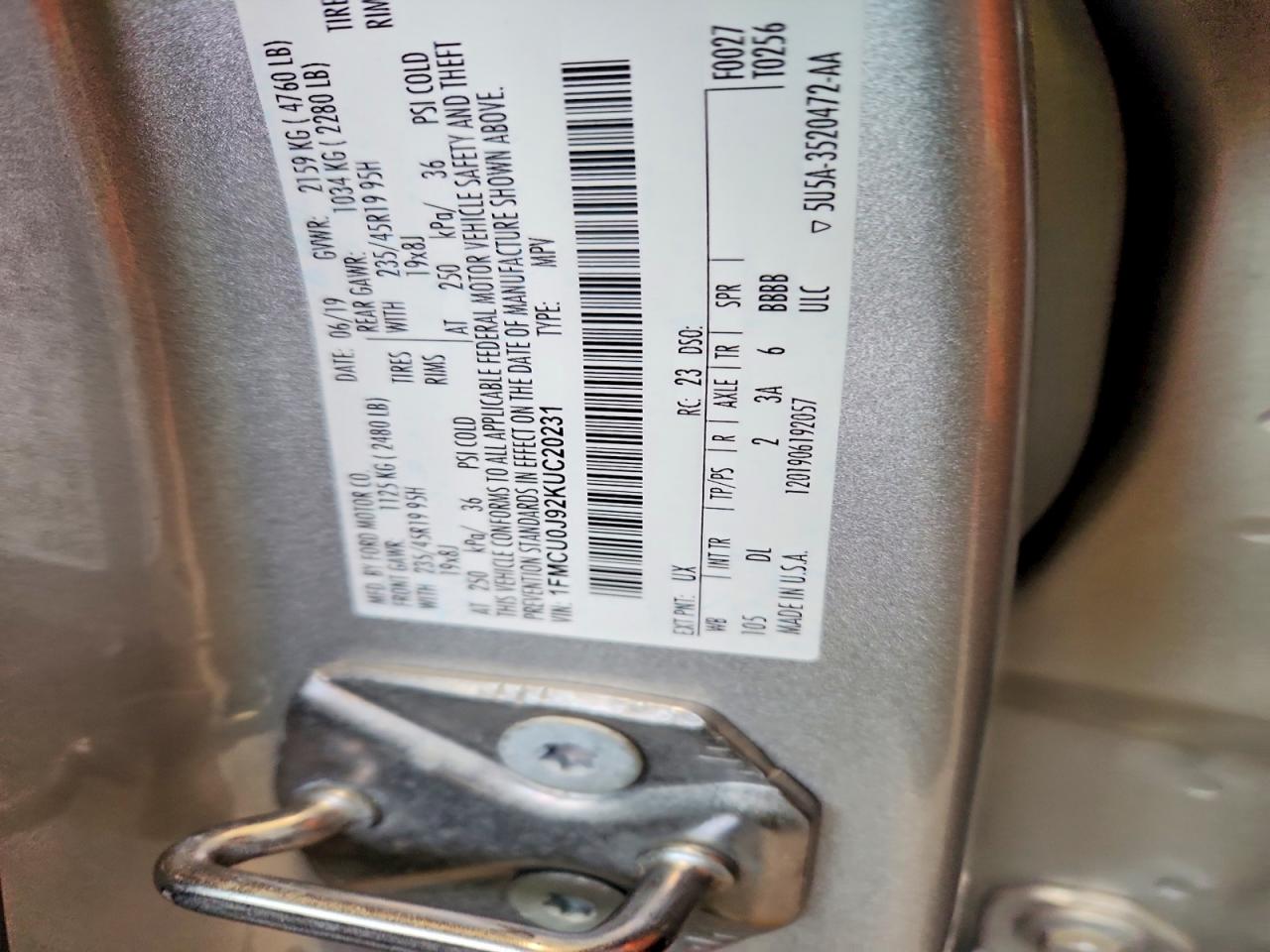 2019 FORD ESCAPE TITANIUM photo 12