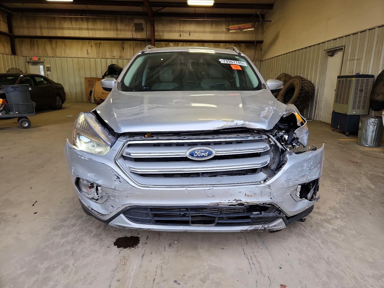 2019 FORD ESCAPE TITANIUM photo 5